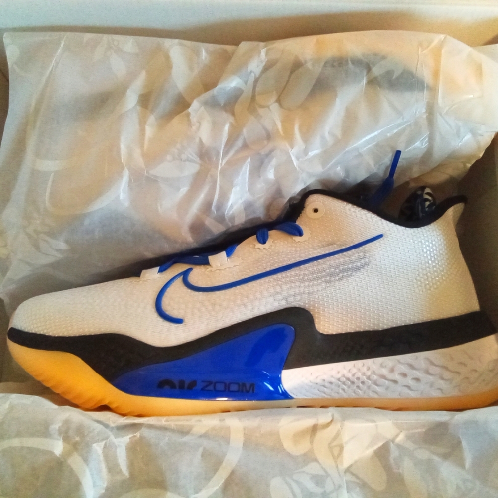 Nike Air Zoom BB Nxt